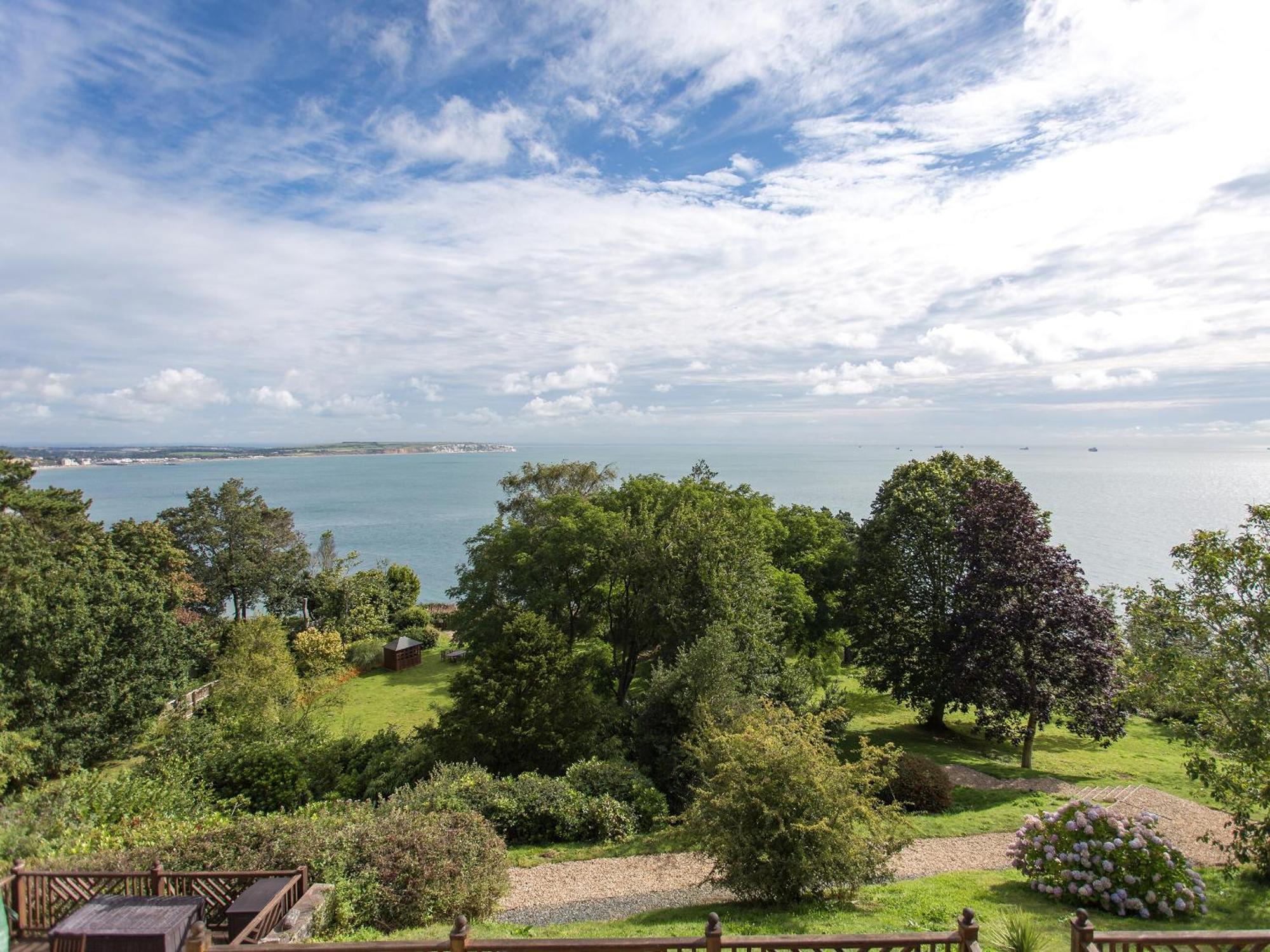 7 The Priory Shanklin